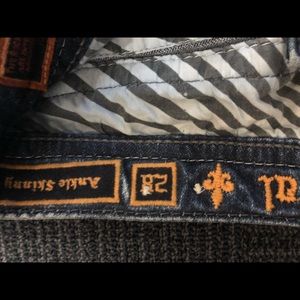 Size 28 rock revivals skinny ankle jeans